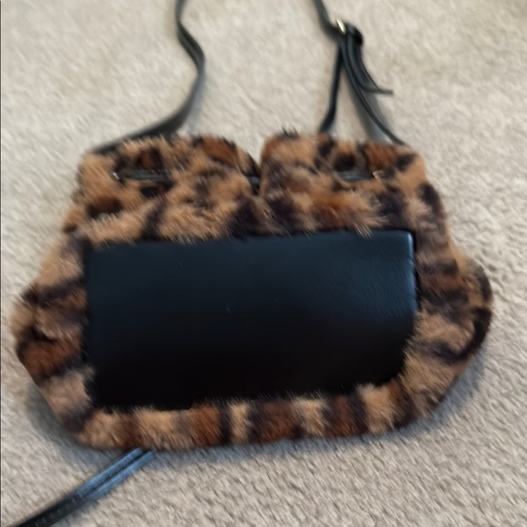 Imoshion Brown and Black Crossbody Bag with Leopard Print - Picture 3 of 13